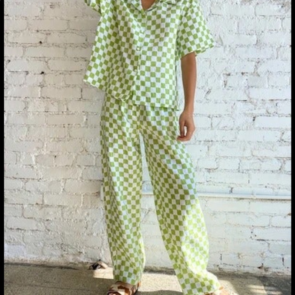 Holiday the Label Linen Checker Print Set in Olive - XL